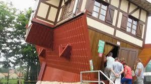 Piernikowy Dom Do Góry Nogami